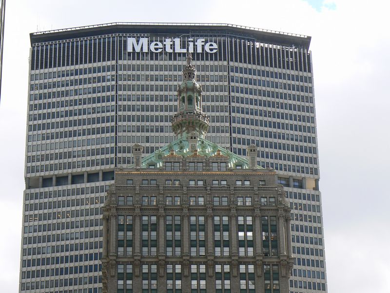Helmsley Building and MetLife: Helmsley Building and MetLife 9